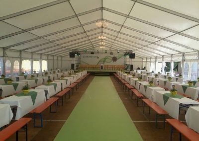 Zelthalle 15 m breit, 36 m lang